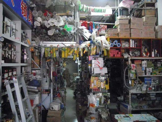 匠心与温度 解构13五金店的建筑材料销售之道